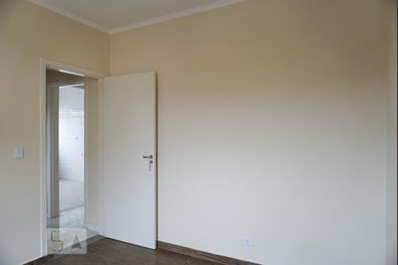Quarto 2 de apartamento para alugar com 2 quartos, 55m² em Jardim Arize, São Paulo