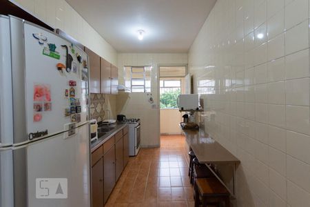 Apartamento à venda com 150m², 3 quartos e 1 vagaCozinha e Área de Serviço