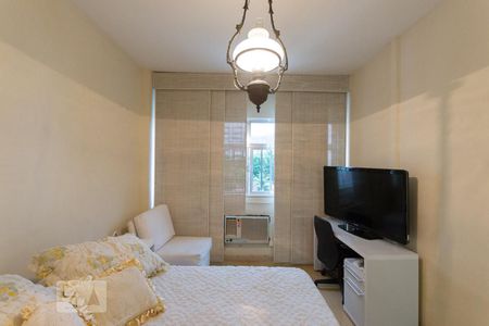 Apartamento à venda com 150m², 3 quartos e 1 vagaSuíte