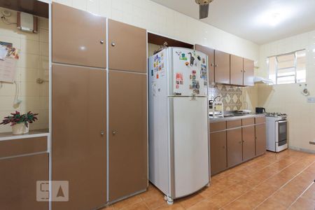 Apartamento à venda com 150m², 3 quartos e 1 vagaCozinha e Área de Serviço
