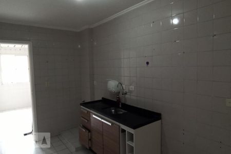 Cozinha de apartamento à venda com 3 quartos, 71m² em Vila Bancária, São Paulo