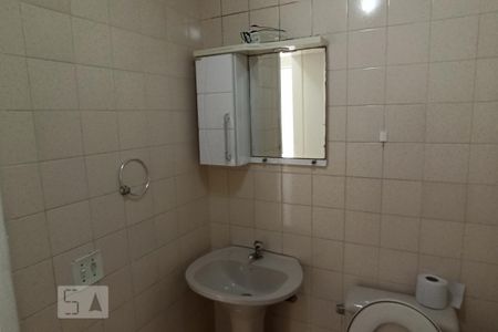 Banheiro de apartamento à venda com 3 quartos, 71m² em Vila Bancária, São Paulo