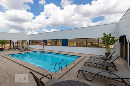 Apartamento para alugar com 45m², 1 quarto e 1 vagaÁrea comum - Piscina