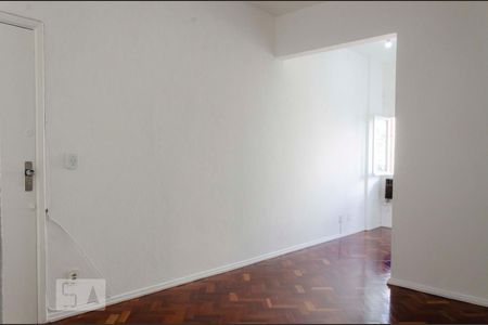 Sala de apartamento para alugar com 3 quartos, 70m² em Botafogo, Rio de Janeiro