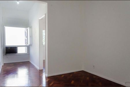Sala de apartamento para alugar com 3 quartos, 70m² em Botafogo, Rio de Janeiro