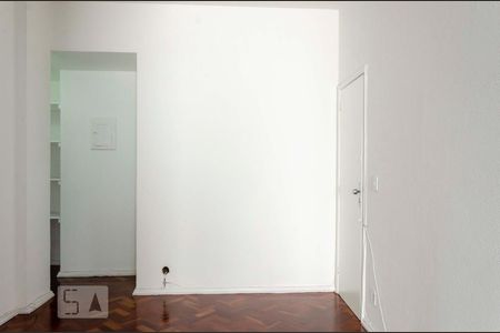 Sala de apartamento para alugar com 3 quartos, 70m² em Botafogo, Rio de Janeiro
