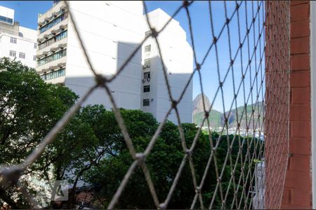 Apartamento para alugar com 70m², 3 quartos e sem vagaVista
