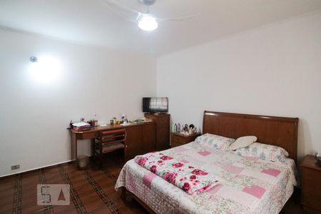 Casa à venda com 206m², 5 quartos e 2 vagasQuarto 3