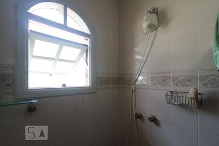 Casa à venda com 206m², 5 quartos e 2 vagasBanheiro do quarto 3
