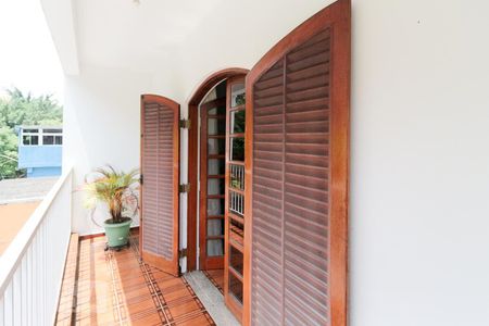 Casa à venda com 206m², 5 quartos e 2 vagasVaranda do quarto 5