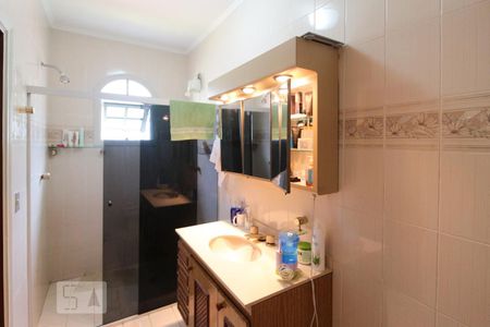 Casa à venda com 206m², 5 quartos e 2 vagasBanheiro do quarto 3