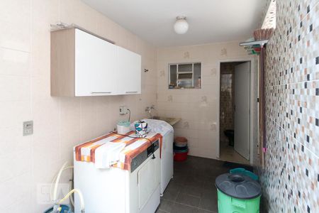 Casa à venda com 206m², 5 quartos e 2 vagasÁrea de serviço