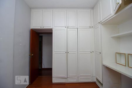 Apartamento para alugar com 104m², 3 quartos e 1 vagaQuarto 2