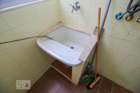 Apartamento para alugar com 104m², 3 quartos e 1 vagaÁrea de Serviço