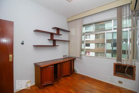 Apartamento para alugar com 104m², 3 quartos e 1 vagaQuarto 3