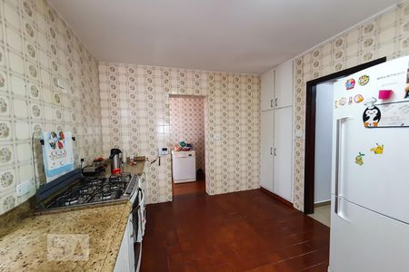 Casa à venda com 345m², 4 quartos e 3 vagasCozinha