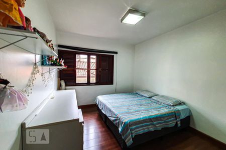 Casa à venda com 345m², 4 quartos e 3 vagasQuarto 3