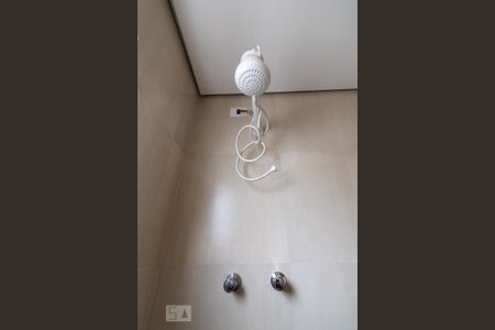 Apartamento para alugar com 48m², 2 quartos e sem vagaChuveiro