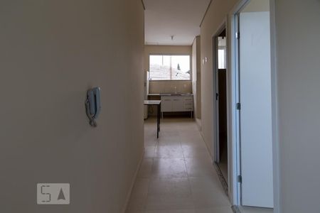 Corredor de apartamento para alugar com 2 quartos, 48m² em Jardim Monte Kemel, São Paulo