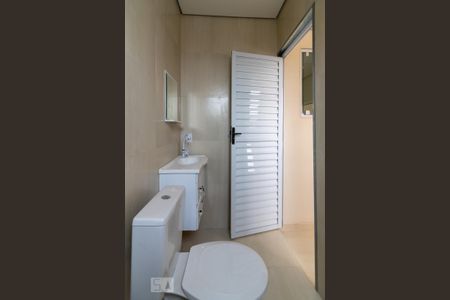 Apartamento para alugar com 48m², 2 quartos e sem vagaBanheiro