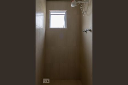 Apartamento para alugar com 48m², 2 quartos e sem vagaBanheiro