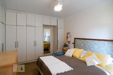 Casa à venda com 440m², 5 quartos e 4 vagasQuarto 4 - Suíte