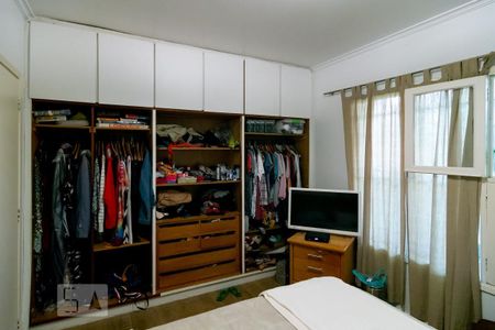 Casa à venda com 440m², 5 quartos e 4 vagasQuarto 1