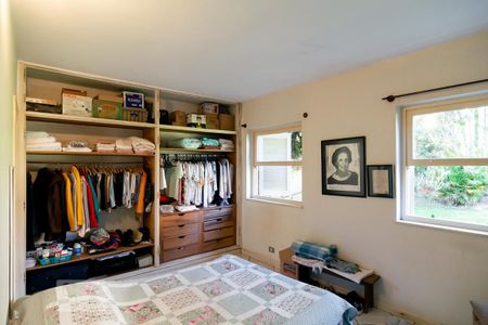 Casa à venda com 440m², 5 quartos e 4 vagasEdícula Quarto - Suíte