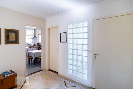 Casa à venda com 440m², 5 quartos e 4 vagasHall Entrada