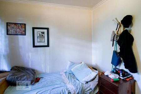 Casa à venda com 440m², 5 quartos e 4 vagasQuarto 2