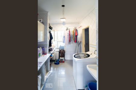 Casa à venda com 440m², 5 quartos e 4 vagasÁrea de Serviço