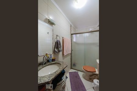Banheiro da Suite de apartamento à venda com 3 quartos, 180m² em Vila Scarpelli, Santo André