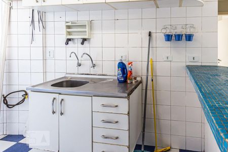 Apartamento à venda com 54m², 2 quartos e sem vaga Apartamento à venda com 54m², 2 quartos e sem vagaCozinha