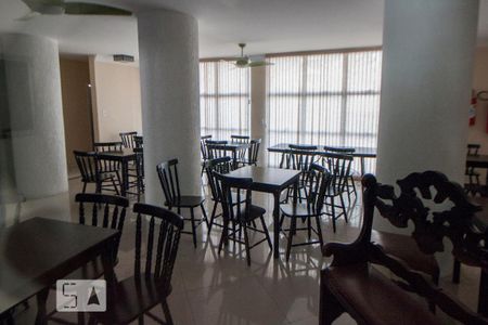 Apartamento à venda com 54m², 2 quartos e sem vaga Apartamento à venda com 54m², 2 quartos e sem vagaSalão de festas
