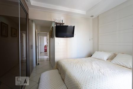 Suíte de apartamento à venda com 3 quartos, 108m² em Vila Zilda, São Paulo