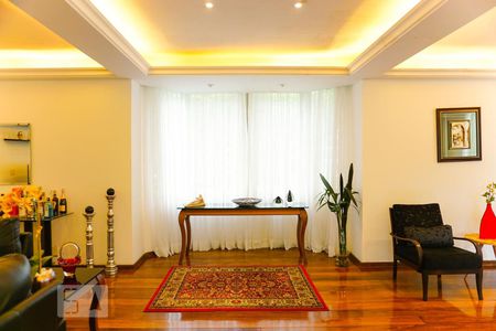 Sala de casa à venda com 5 quartos, 400m² em São Conrado, Rio de Janeiro