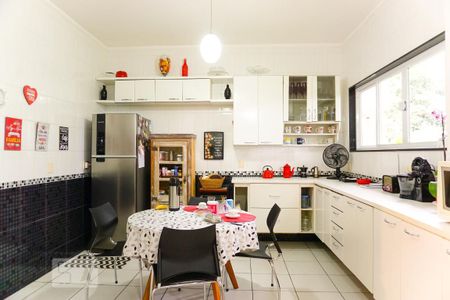 Casa à venda com 400m², 5 quartos e 4 vagasCozinha