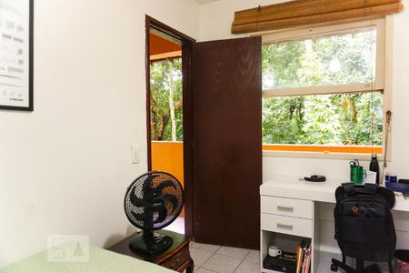 Casa à venda com 400m², 5 quartos e 4 vagasQuarto de Serviço