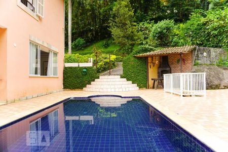 Casa à venda com 400m², 5 quartos e 4 vagasVaranda da Sala/Piscina