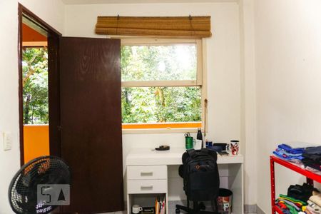 Casa à venda com 400m², 5 quartos e 4 vagasQuarto de Serviço