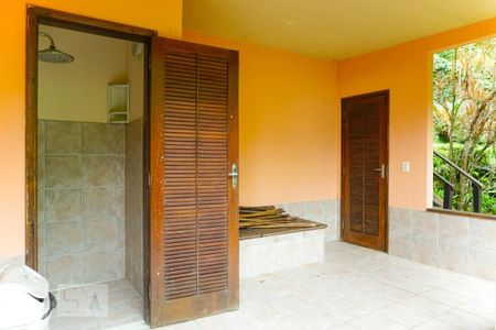 Casa à venda com 400m², 5 quartos e 4 vagasSauna