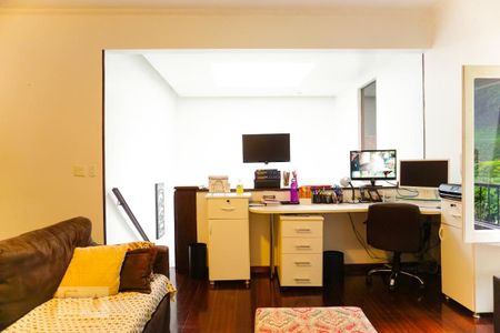 Casa à venda com 400m², 5 quartos e 4 vagasHall