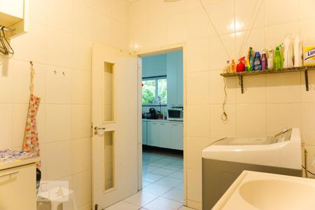 Casa à venda com 400m², 5 quartos e 4 vagasÁrea de Serviço