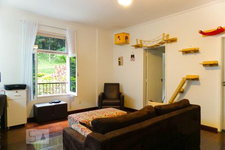 Casa à venda com 400m², 5 quartos e 4 vagasHall