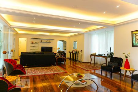 Sala de casa à venda com 5 quartos, 400m² em São Conrado, Rio de Janeiro