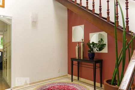 Casa à venda com 400m², 5 quartos e 4 vagasHall