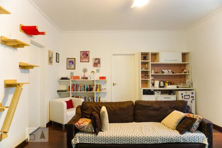 Casa à venda com 400m², 5 quartos e 4 vagasHall