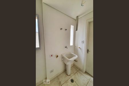 Apartamento à venda com 80m², 3 quartos e 1 vagaÁrea de Serviço