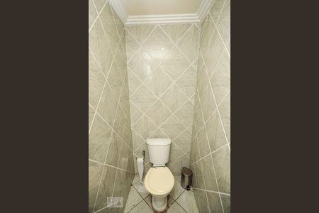 Casa de condomínio à venda com 280m², 4 quartos e sem vaga Casa de condomínio à venda com 280m², 4 quartos e sem vagaLavabo