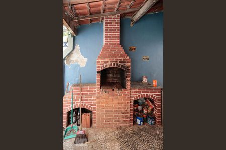 Casa de condomínio à venda com 280m², 4 quartos e sem vaga Casa de condomínio à venda com 280m², 4 quartos e sem vagaChurrasqueira